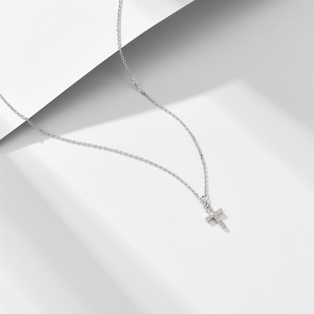 Simple Cross Pendant Necklace