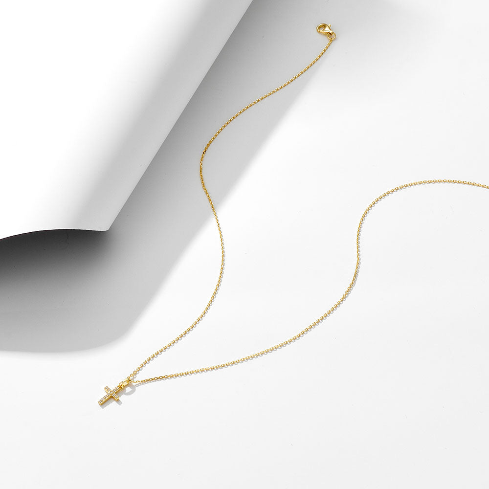 Simple Cross Pendant Necklace