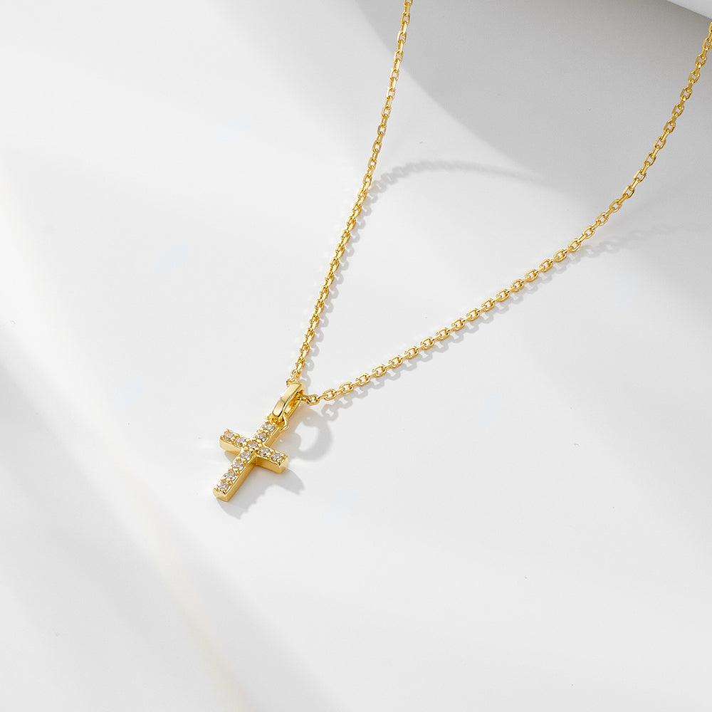 Simple Cross Pendant Necklace