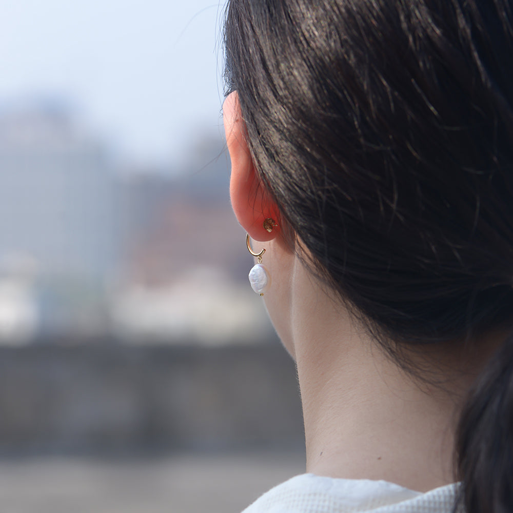 Simple 925 Silver 14K Gold Plated Pearl Earrings