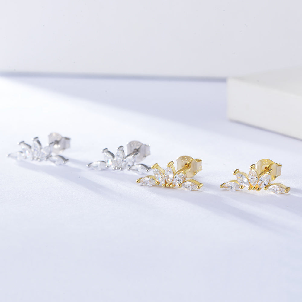 Claw Setting White CZ Cubic Zircon Flower Leaf Stud Earings