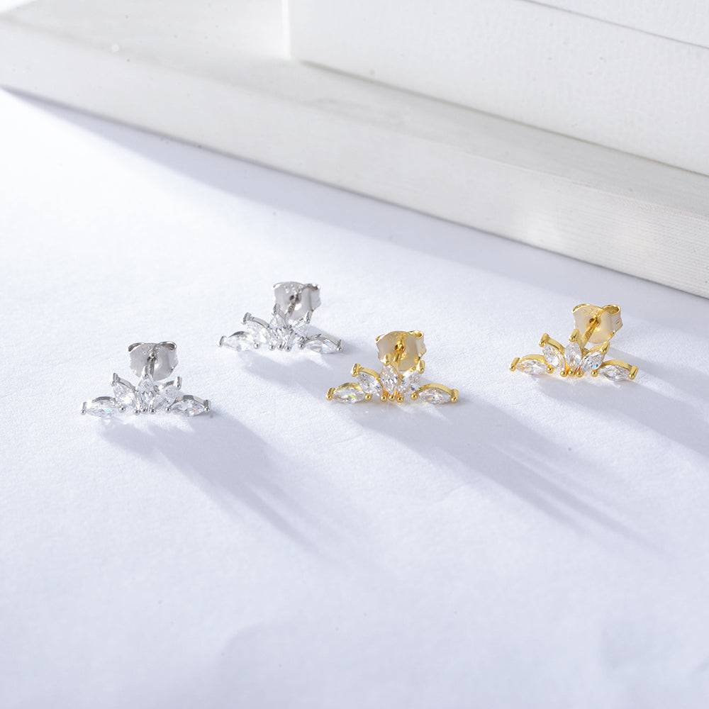 Claw Setting White CZ Cubic Zircon Flower Leaf Stud Earings