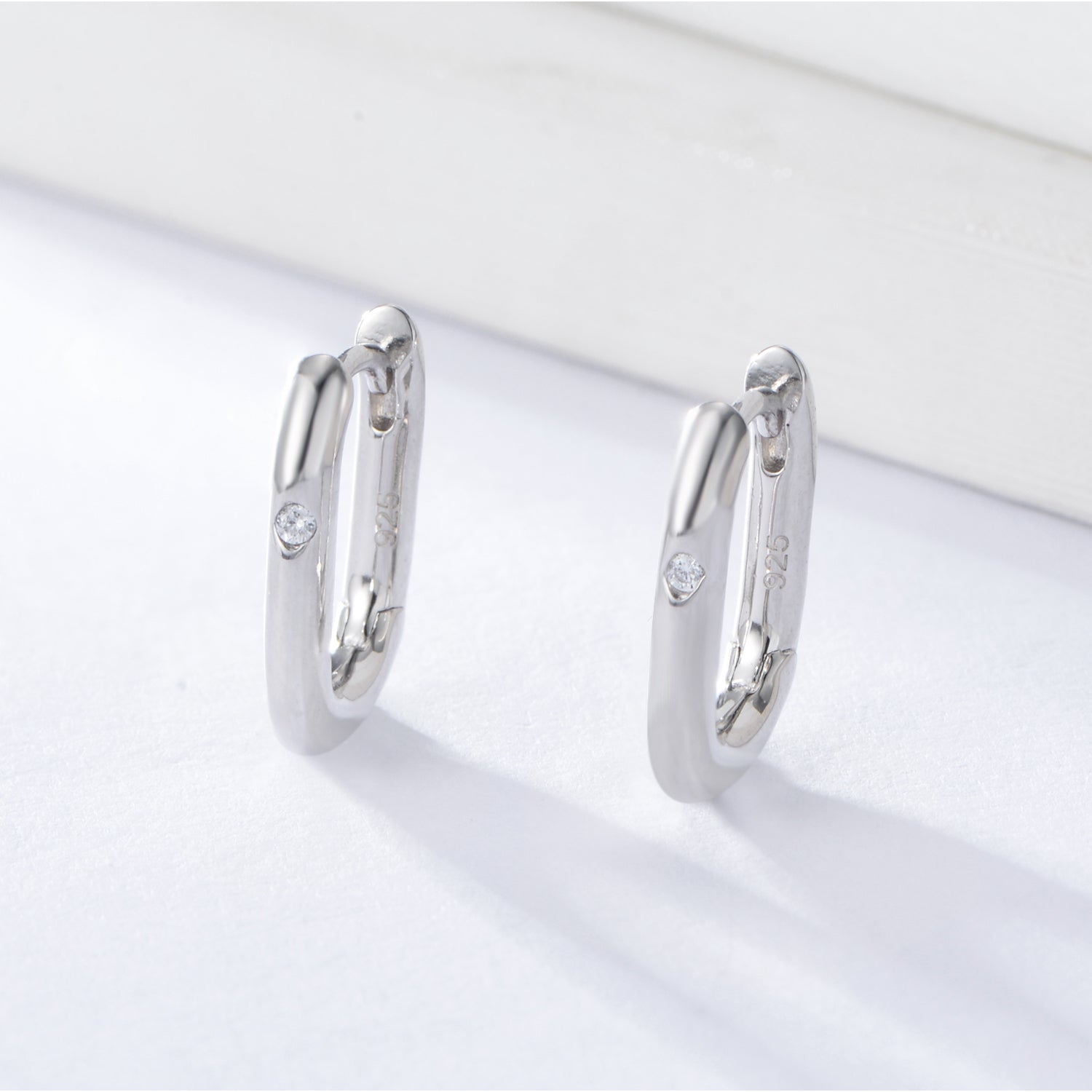 Geometric Glossy U-Shaped Ear Clip Huggie Hoop CZ Earrings