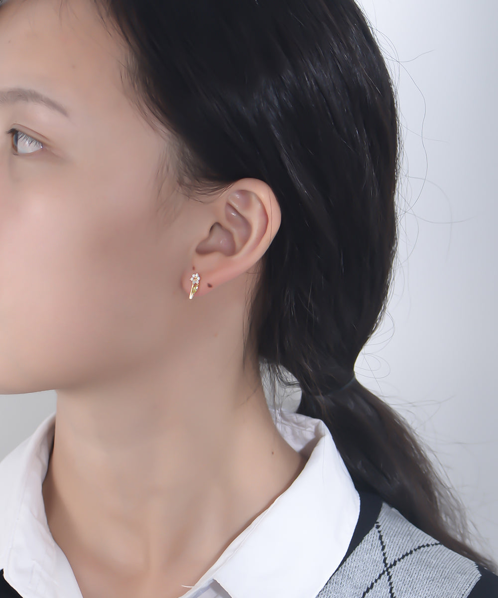 Fashion High Quality  Flower Stud Earrings