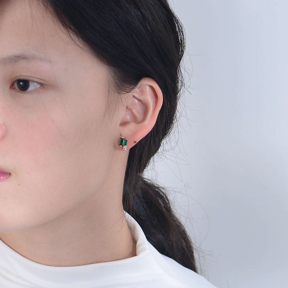 Luxury Unique  Classic Emerald Zirconia Stud Earrings
