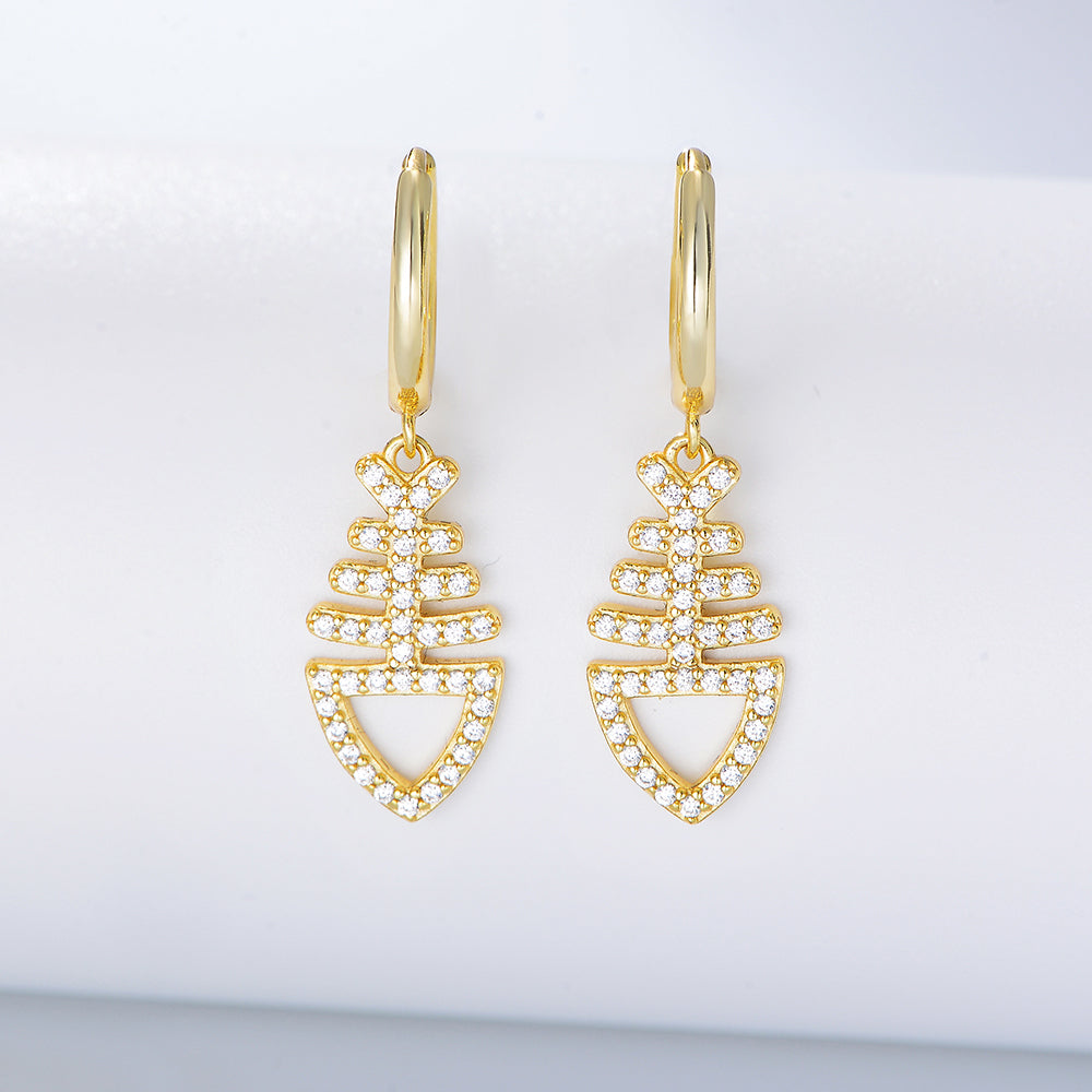 Fashion Gold Plated Cubic Zirconia Fishbone Charm Huggie Earring