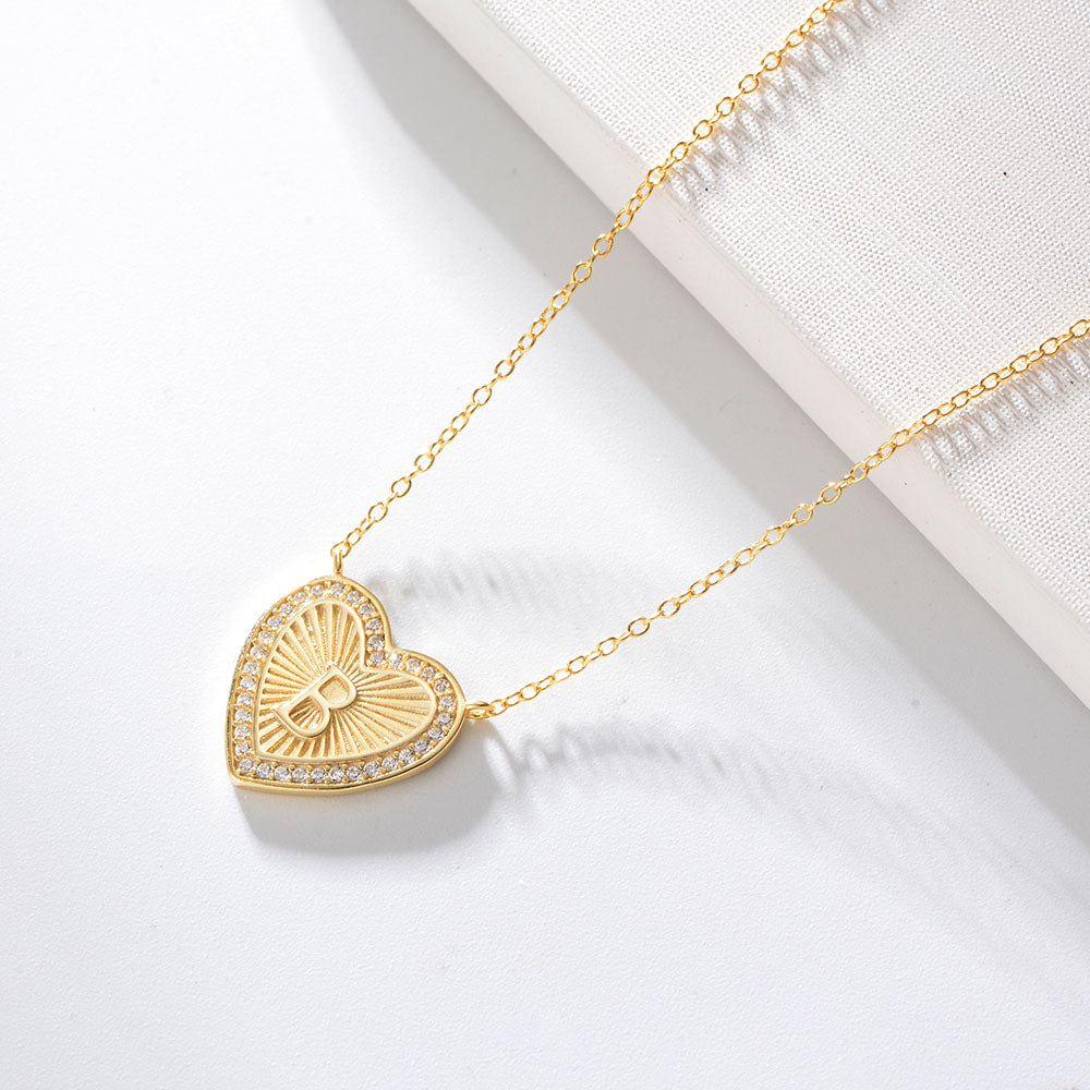 Heart Shape Zircon Pendant Necklace 26 English Letter Necklace