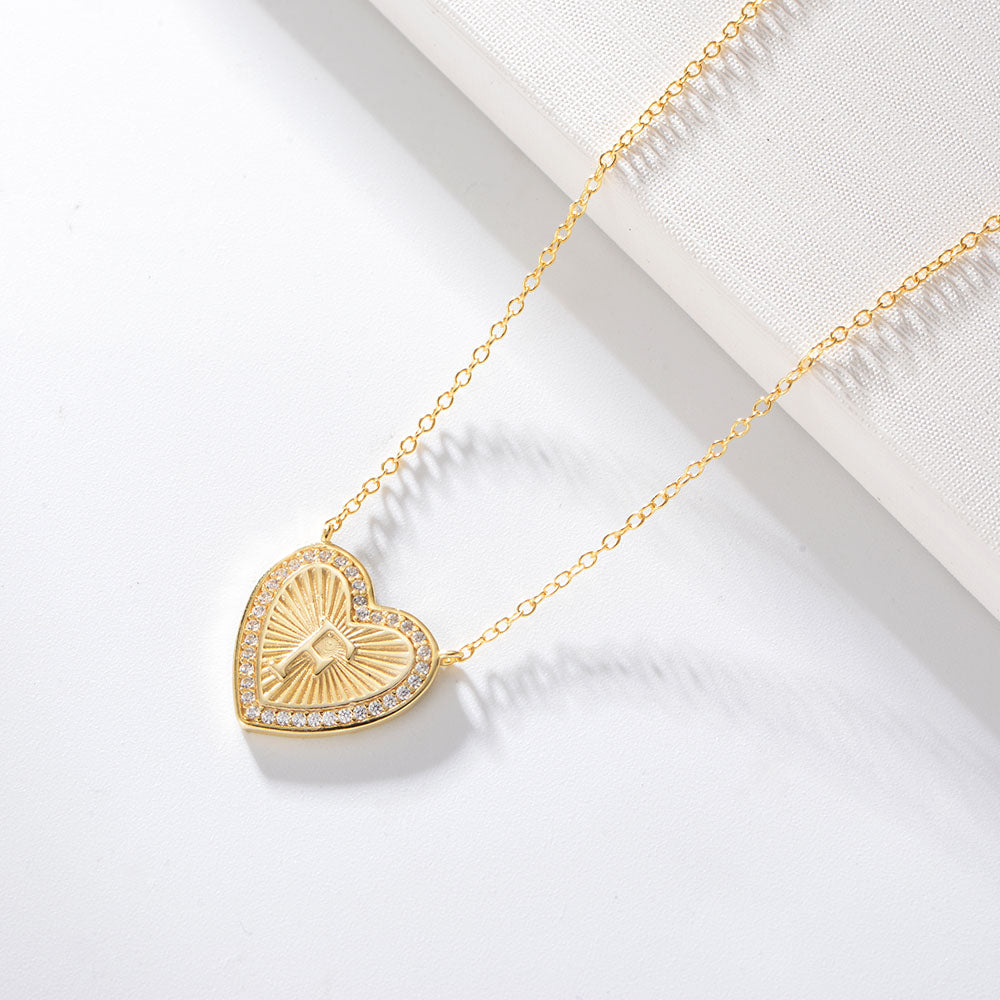Heart Shape Zircon Pendant Necklace 26 English Letter Necklace
