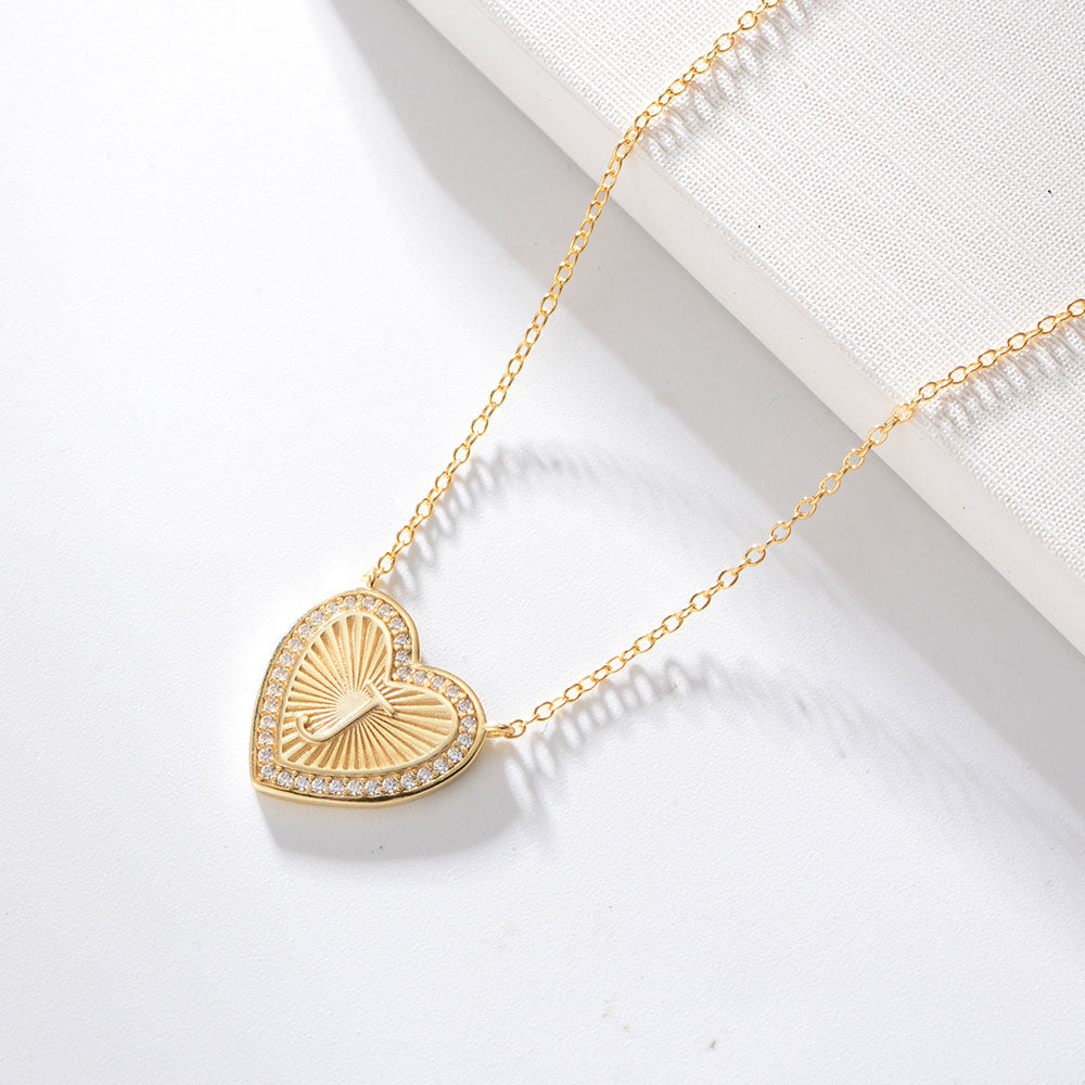 Heart Shape Zircon Pendant Necklace 26 English Letter Necklace