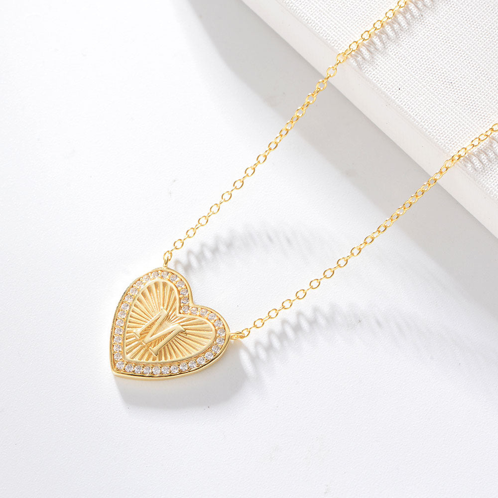 Heart Shape Zircon Pendant Necklace 26 English Letter Necklace