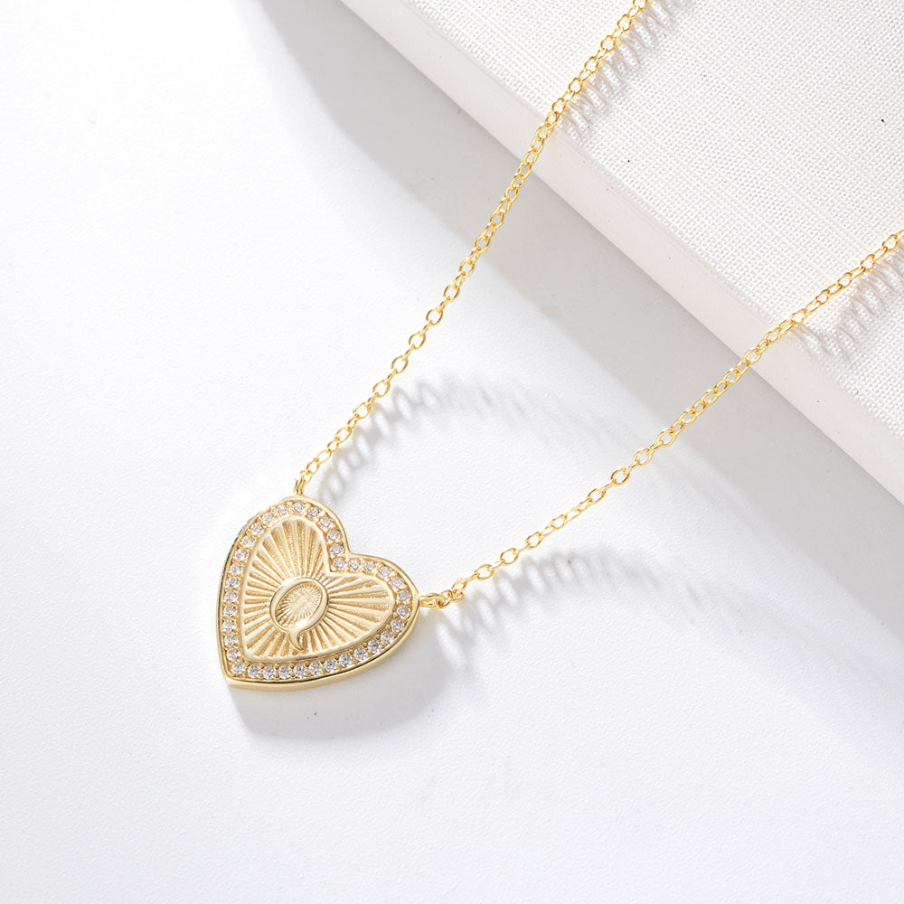 Heart Shape Zircon Pendant Necklace 26 English Letter Necklace