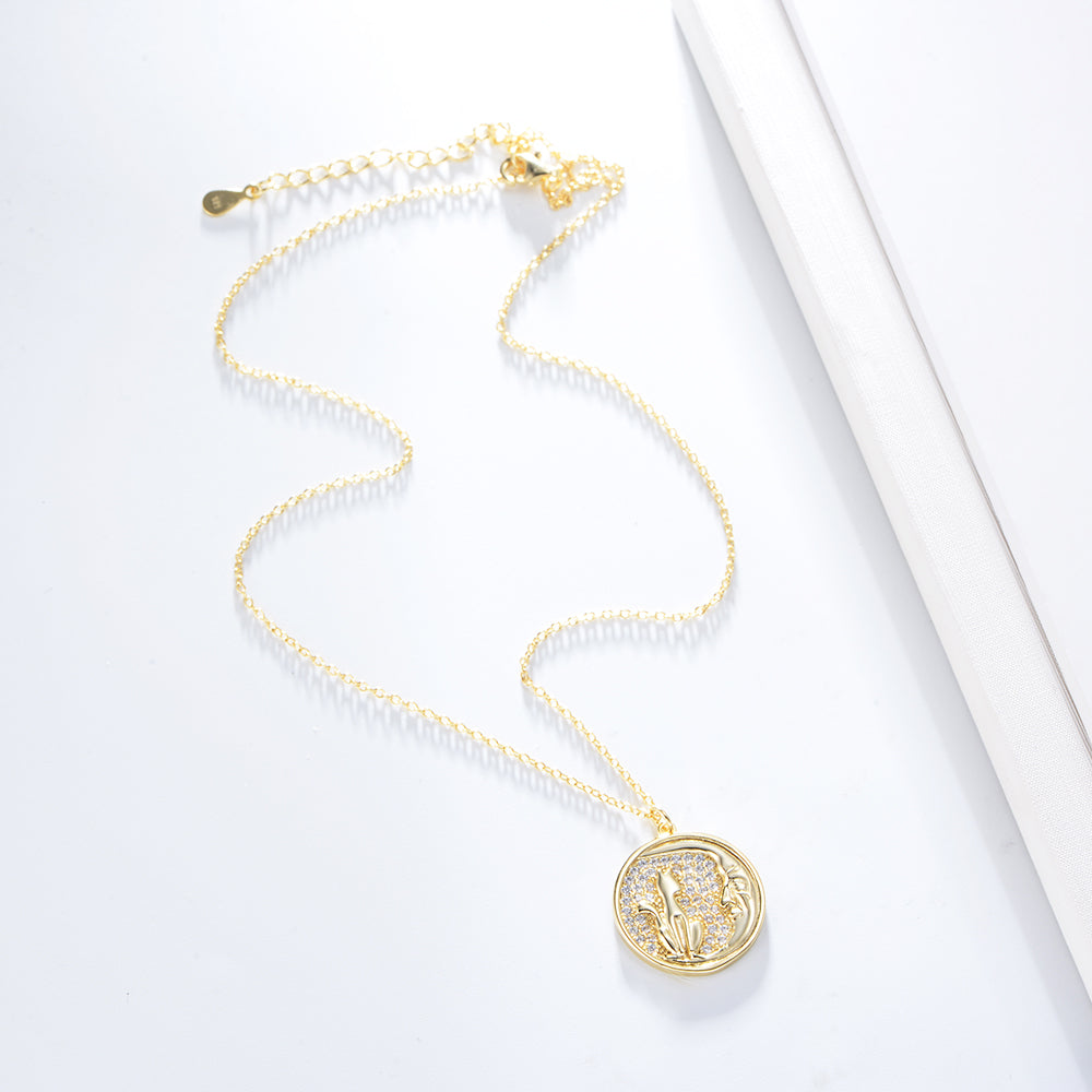 Animal Cat Engraved CZ Round Disc Pendant Necklace