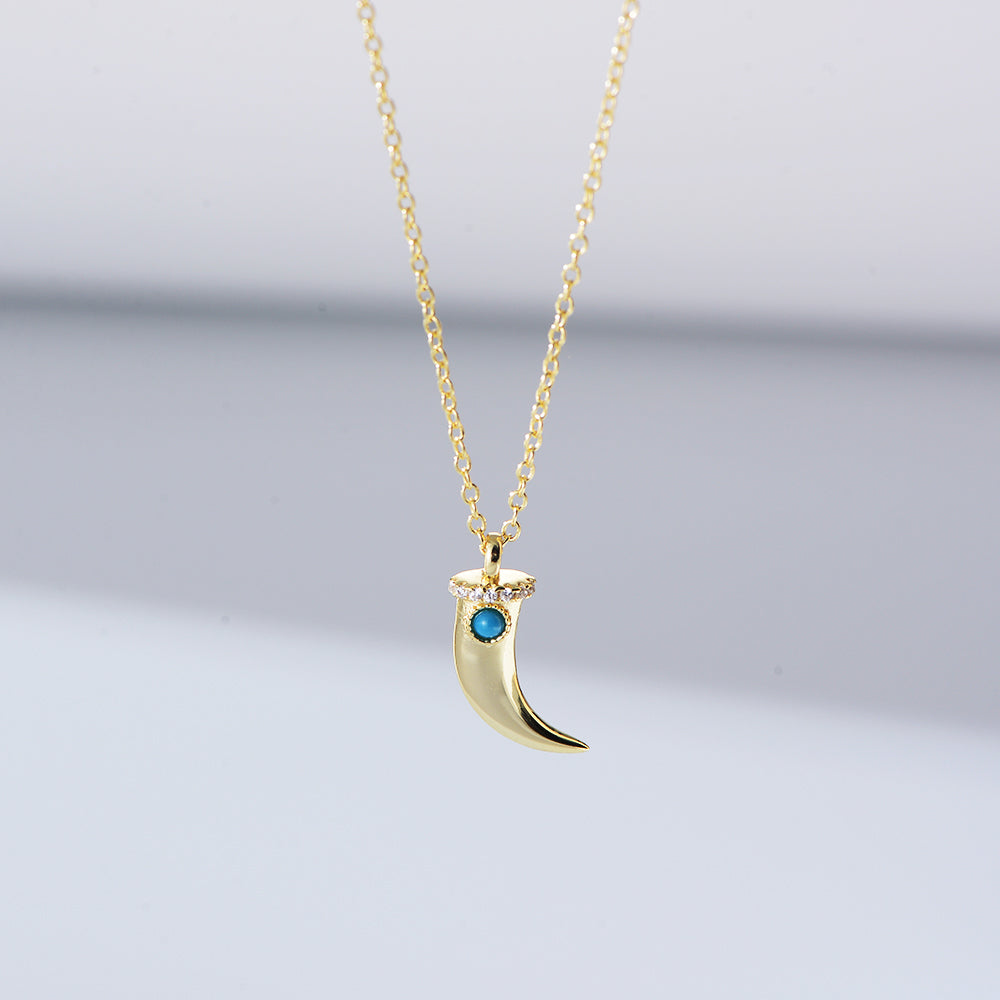 Vintage Turquoise Wolf Teeth Spike Lucky Pendant Necklace