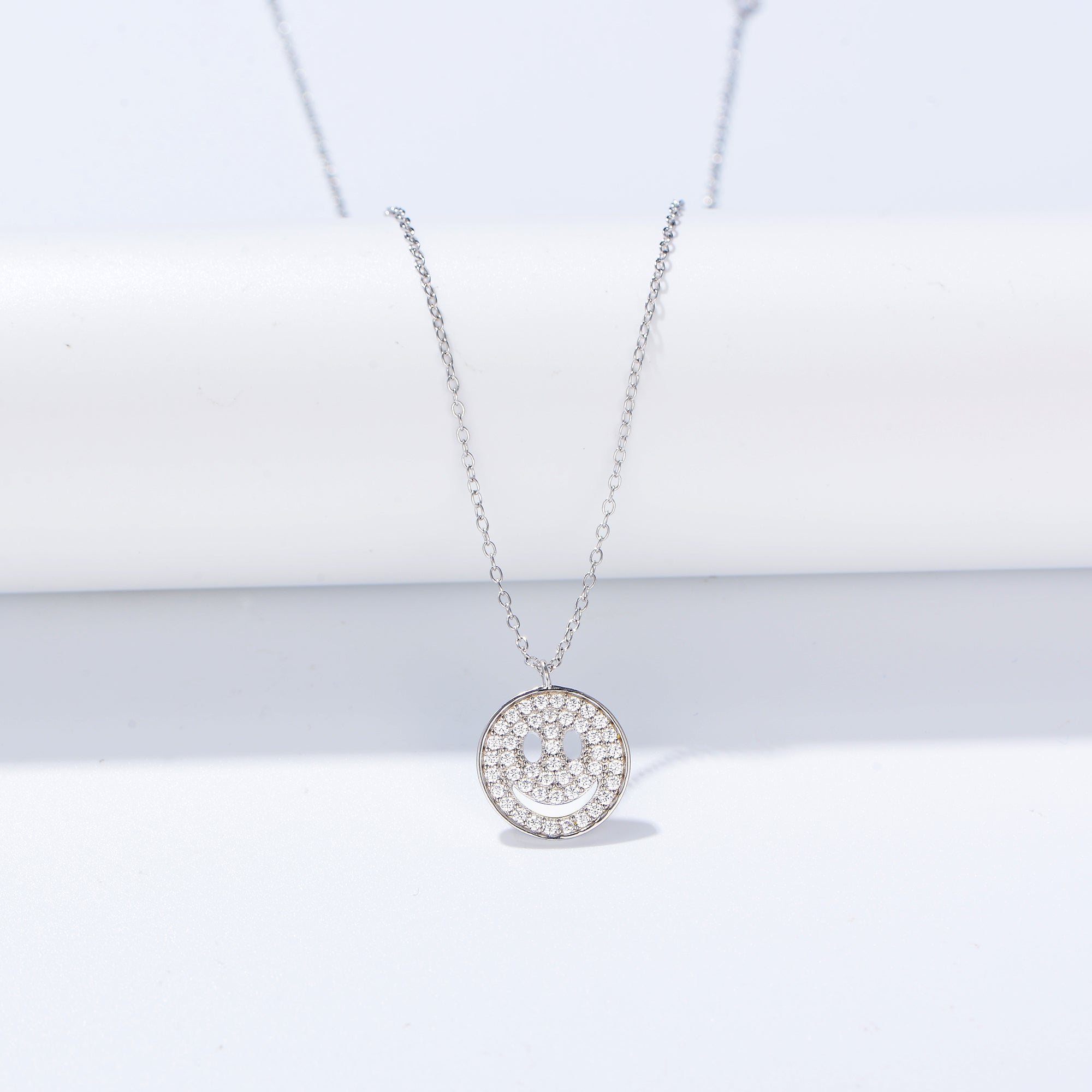 Hip Hop Ice Out Smile Face Pendant Jewelry Zircon Coin Smiley  Necklace