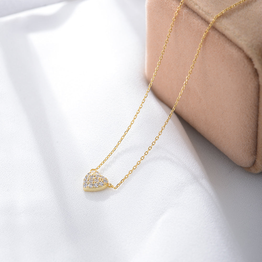 Delicate  Zirconia Diamond Heart Pendant Necklace