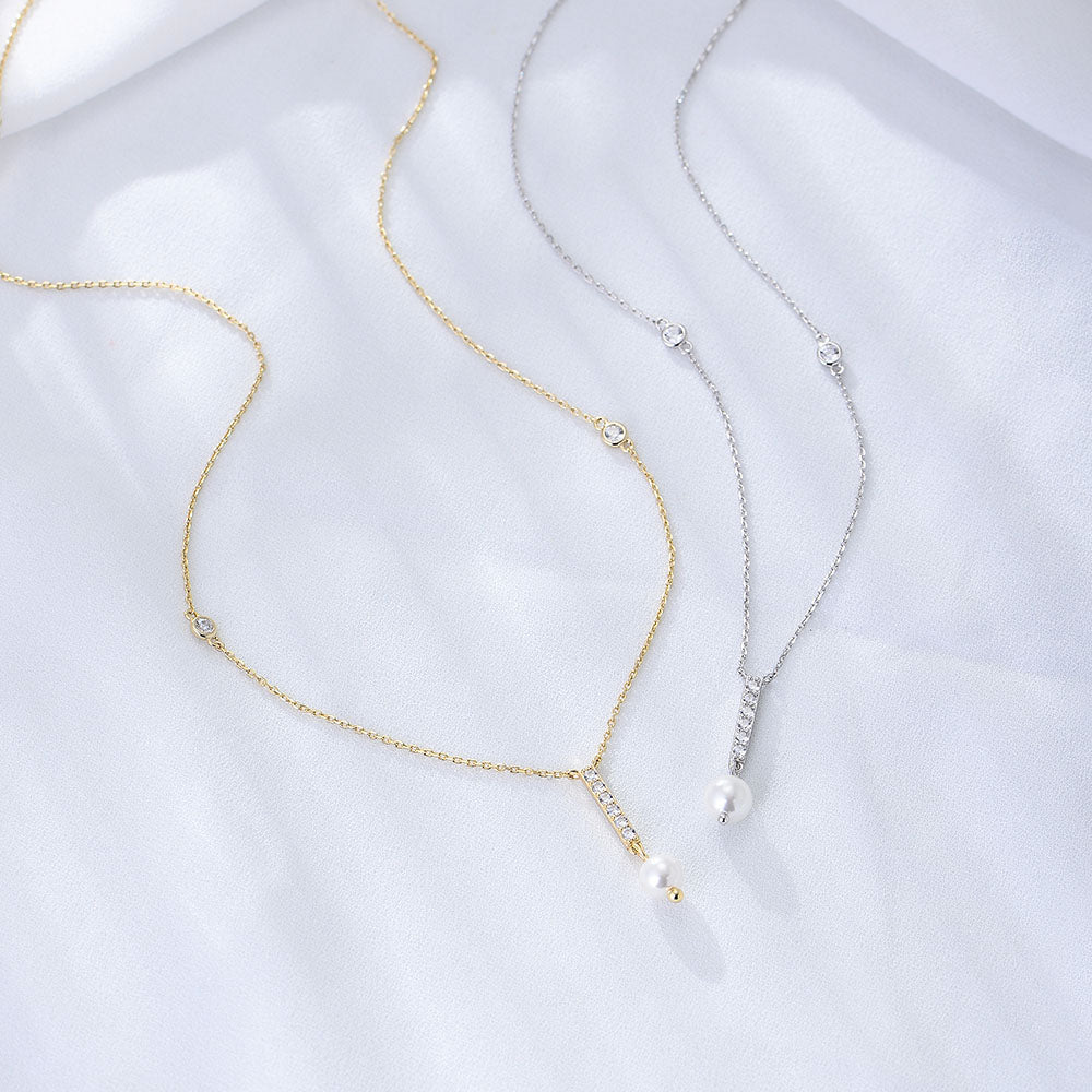 Bezel Setting Round White Zircon Bar Mother Of Pearl Necklace