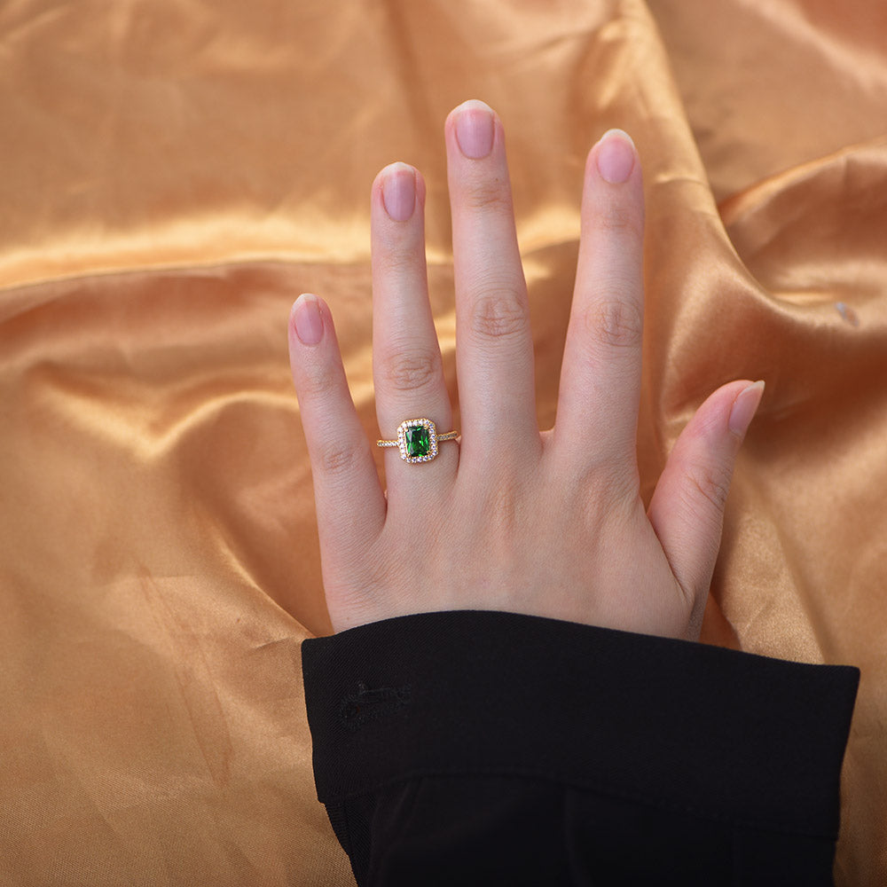 Vintage Jewelry Cubic Zircon Square Emerald Ring