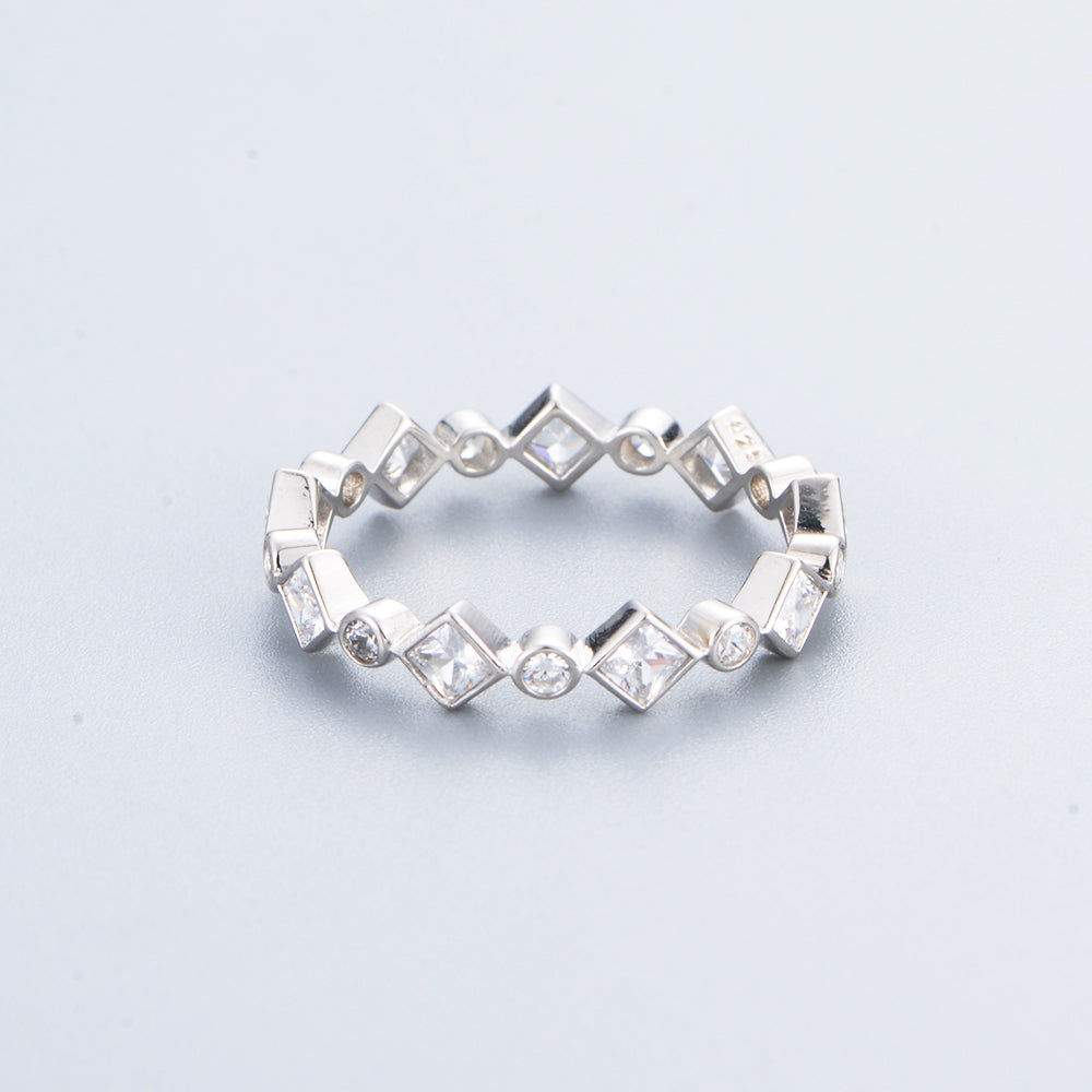 Trendy  Rhomb Zircon Eternal Band Ring