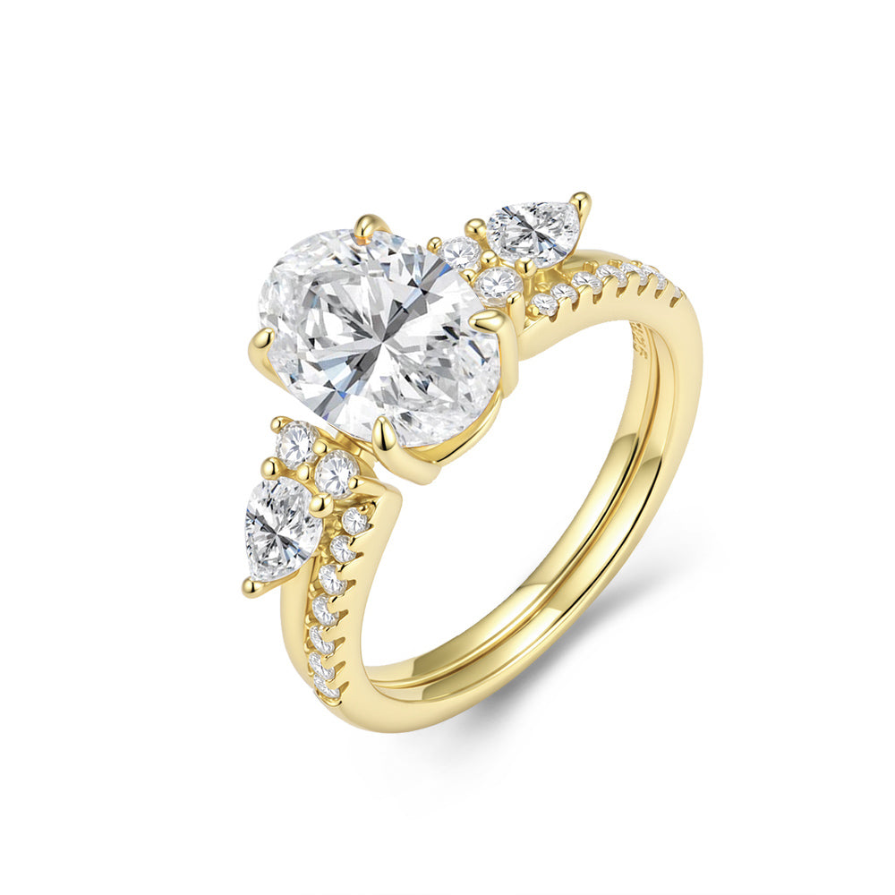 Polished Smooth Band Four-Prong Oval Cut Solitaire Moissanite Ring Set