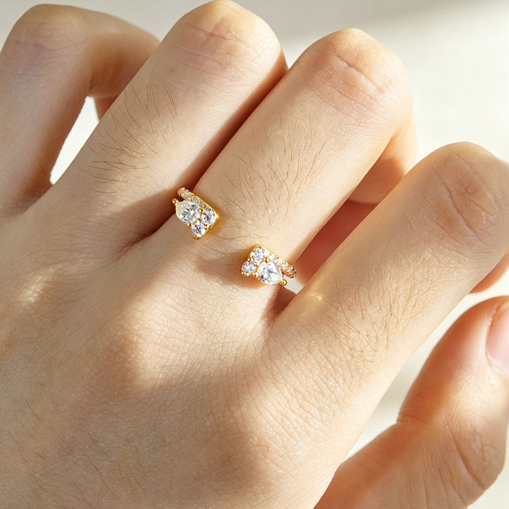Polished Smooth Band Four-Prong Oval Cut Solitaire Moissanite Ring Set