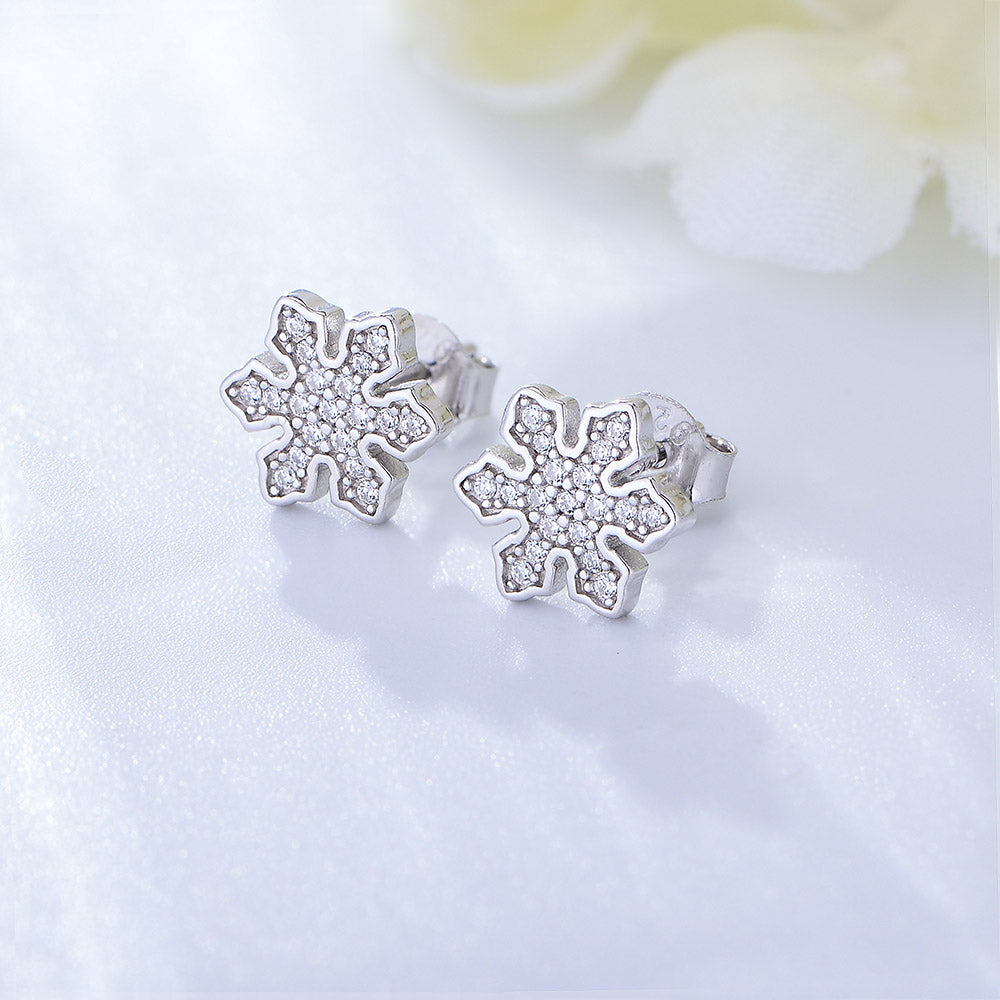 Trendy Women Fine Jewelry Zircon Snowflake Earrings