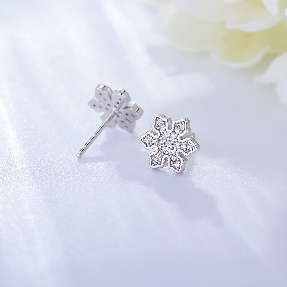 Trendy Women Fine Jewelry Zircon Snowflake Earrings