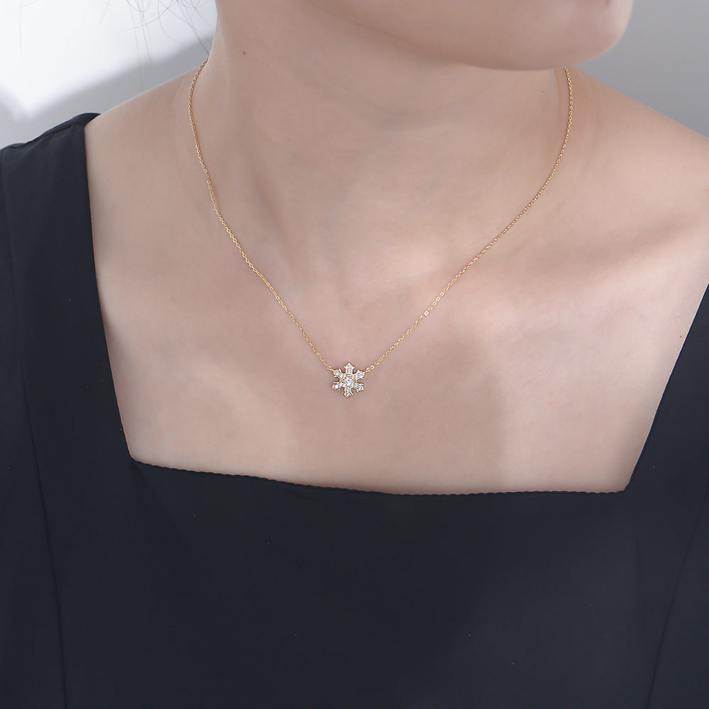 Fashion  Zirconia Gold Plated Snowflake Necklace