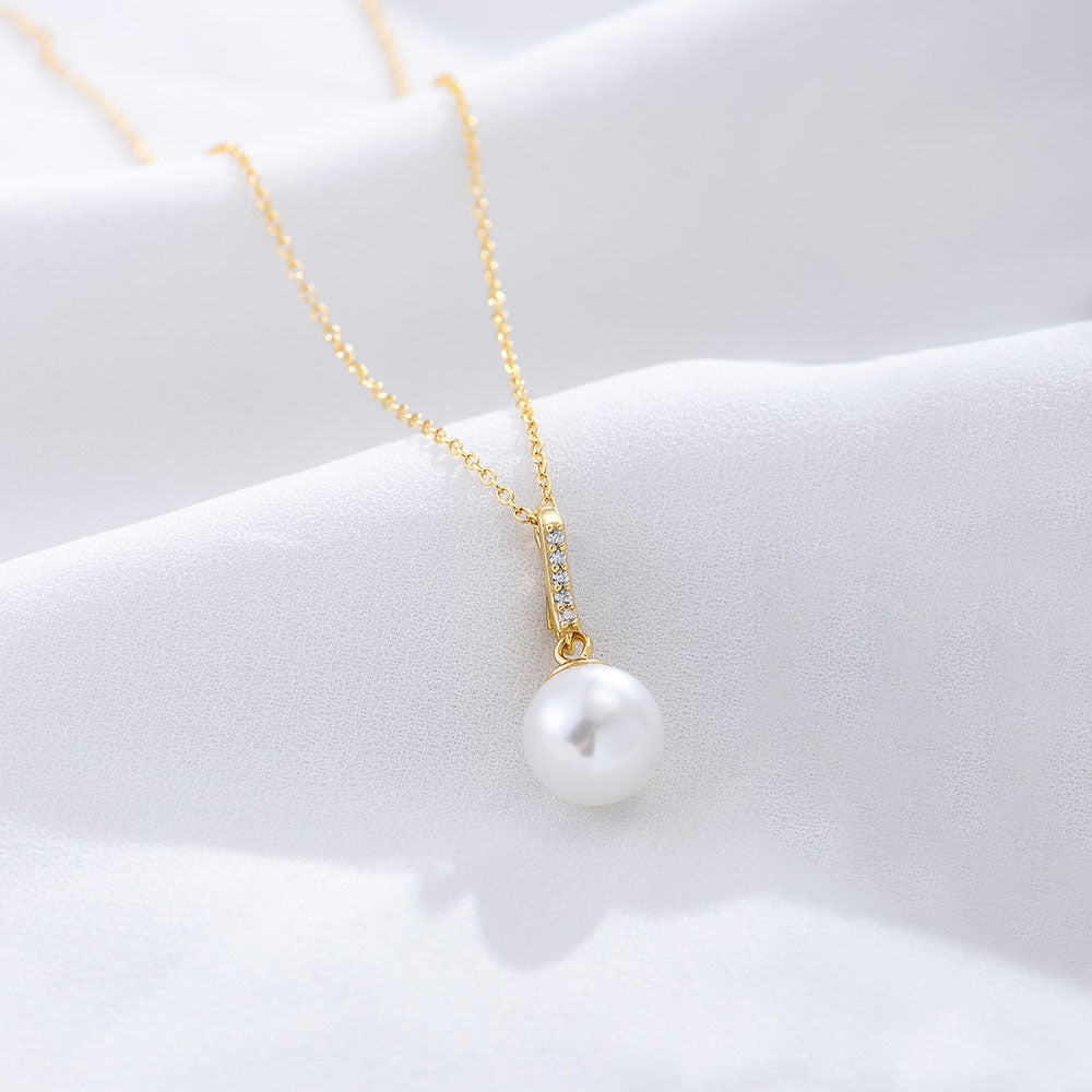 Elegant Cubic Zirconia Trendy Pearl Pendant Necklace