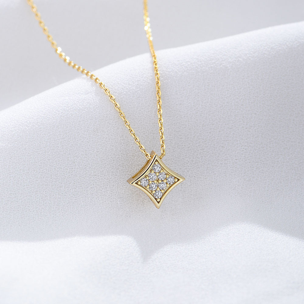 Fashion Jewelry Lobster Clasp White CZ Geometric Pendant Necklace