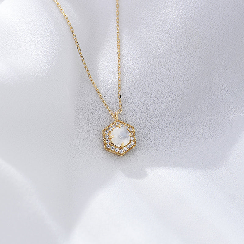 Fashion Lucky Hexagonal Natural Moonstone Necklace Jewelry