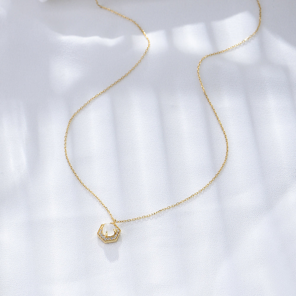 Fashion Lucky Hexagonal Natural Moonstone Necklace Jewelry