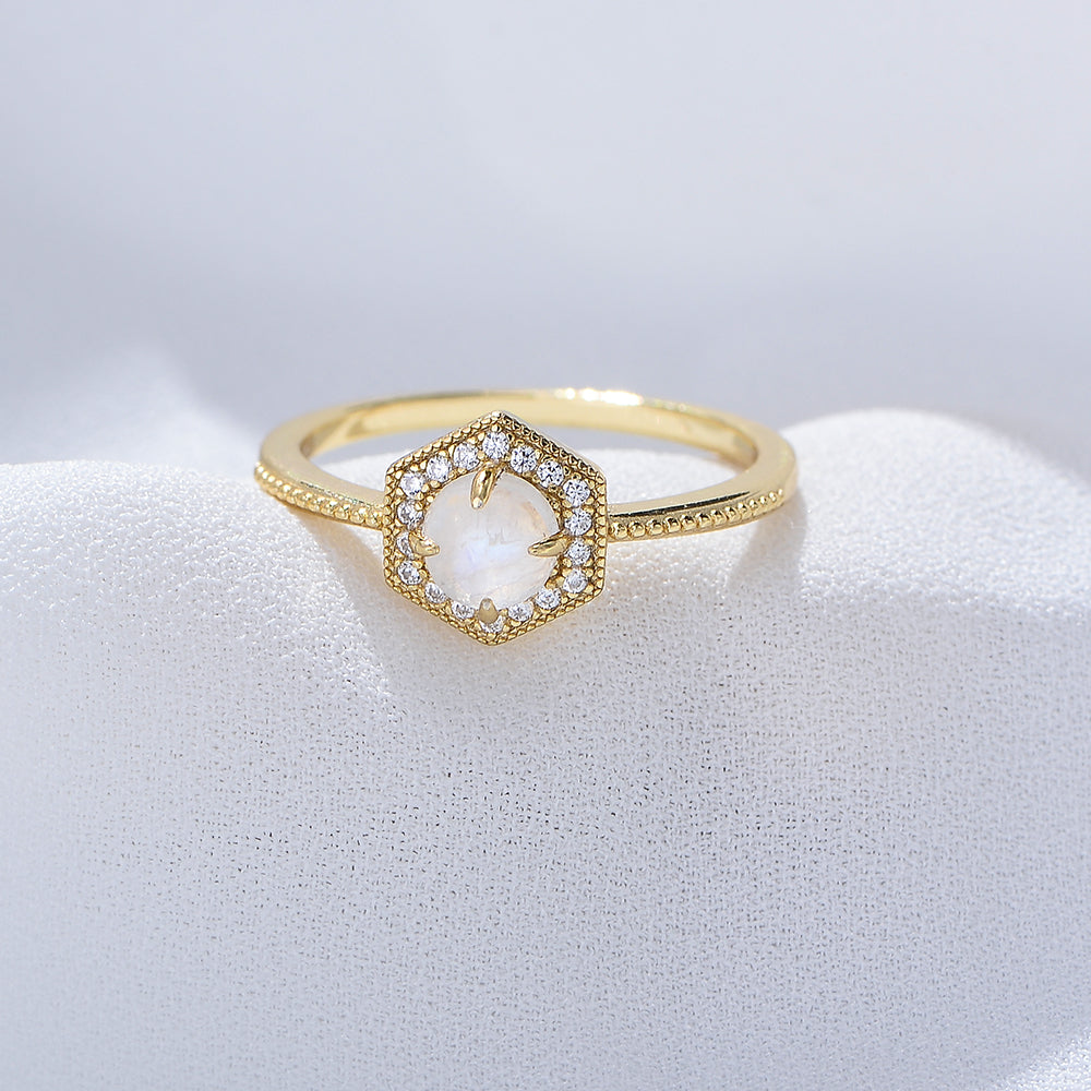 Luxury  Zircon Moonstone Ring