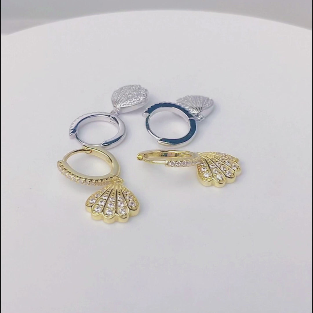 Unique Summer  Seashell Dangle Huggie Earrings
