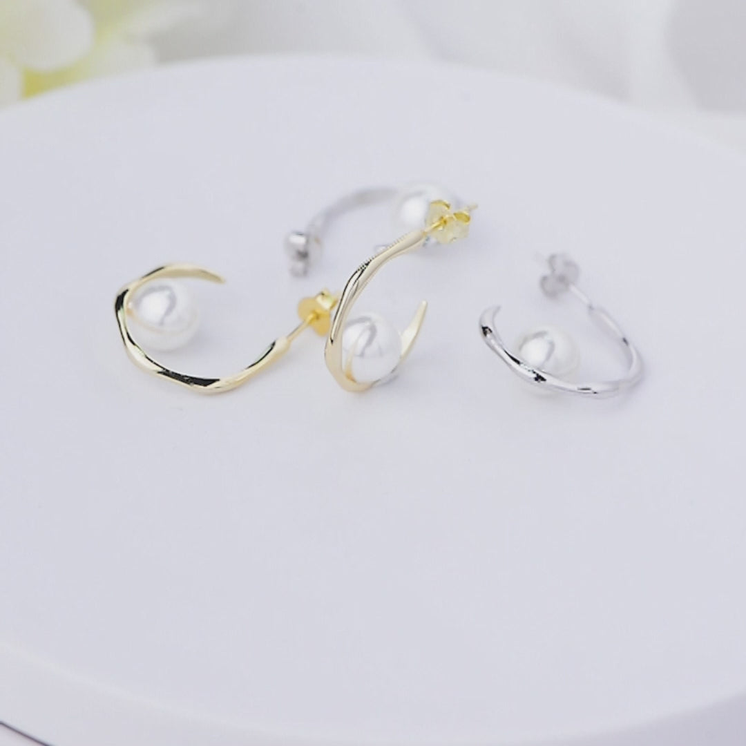Fashion Luxury  C-Shape Round Mother of Pearl Earrings