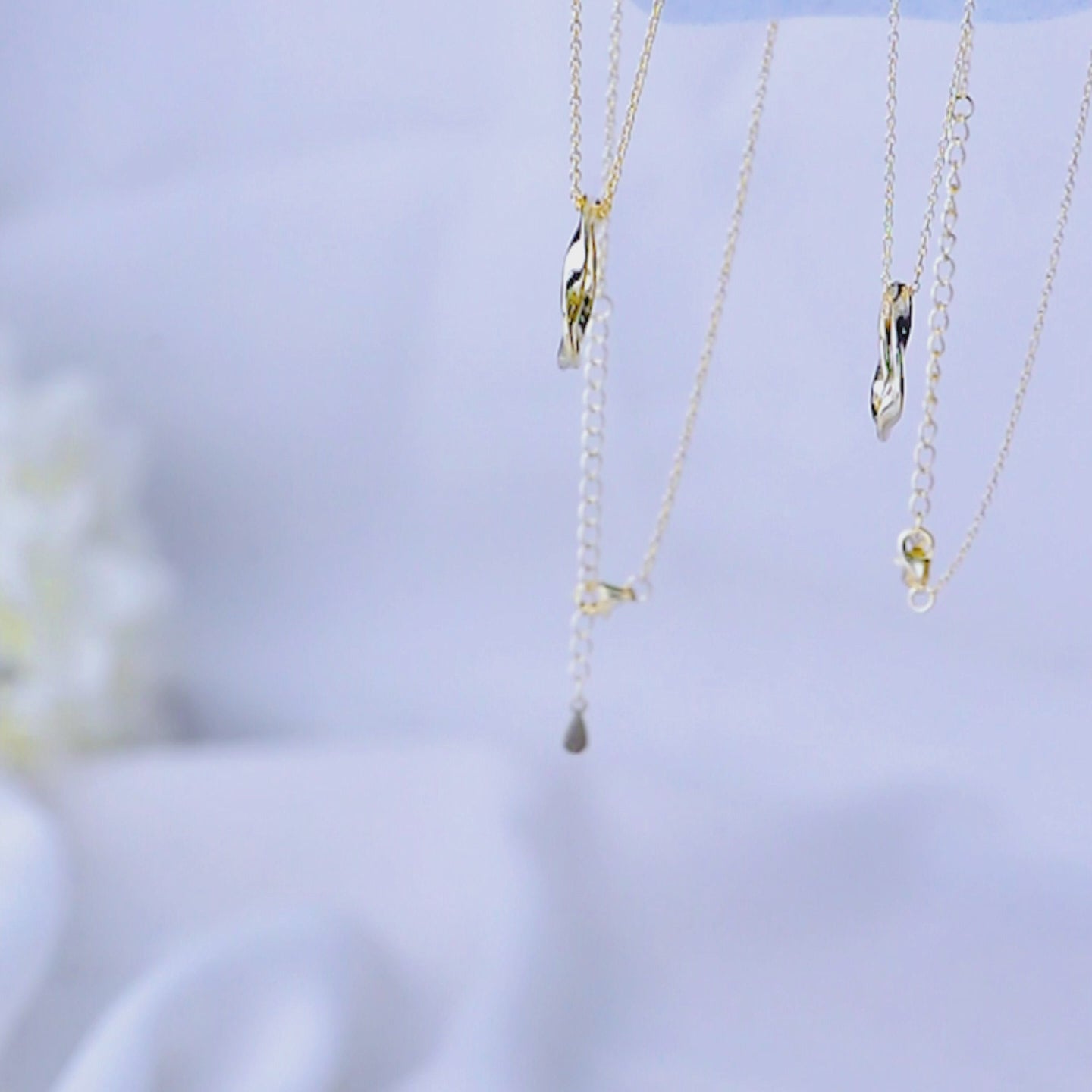 Trendy Twisted Lobster Clasp Circle Hollow Gold Plating Engraving Forever Love Necklace Jewelry